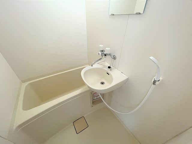 レオパレスＳｏｕｔｈ　Ｆｏｒｅｓｔ 風呂画像