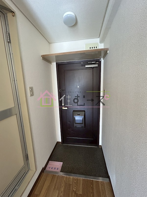 マーブロイ帝塚山 玄関