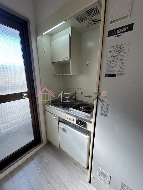 メビウス帝塚山西レジデンス キッチン