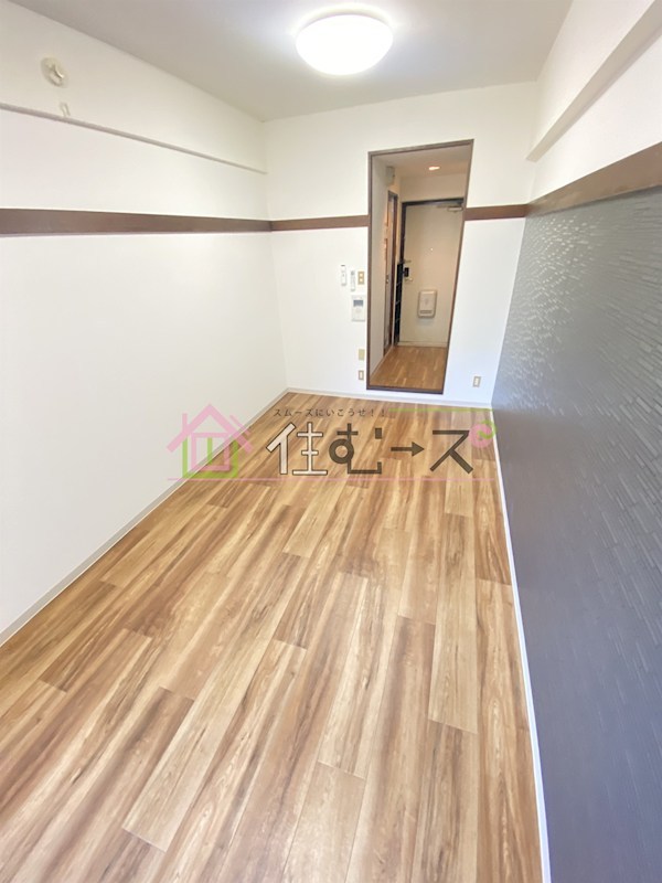 レナジア太子橋 リビング