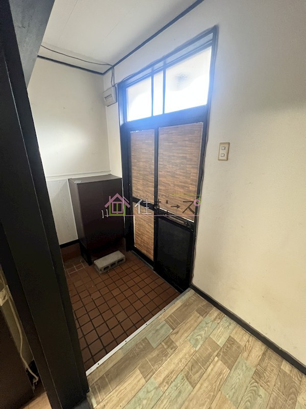 佃３丁目テラスハウス 玄関