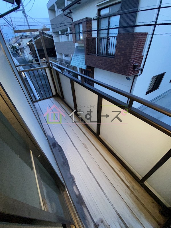 第2日出ハイツ ベランダ