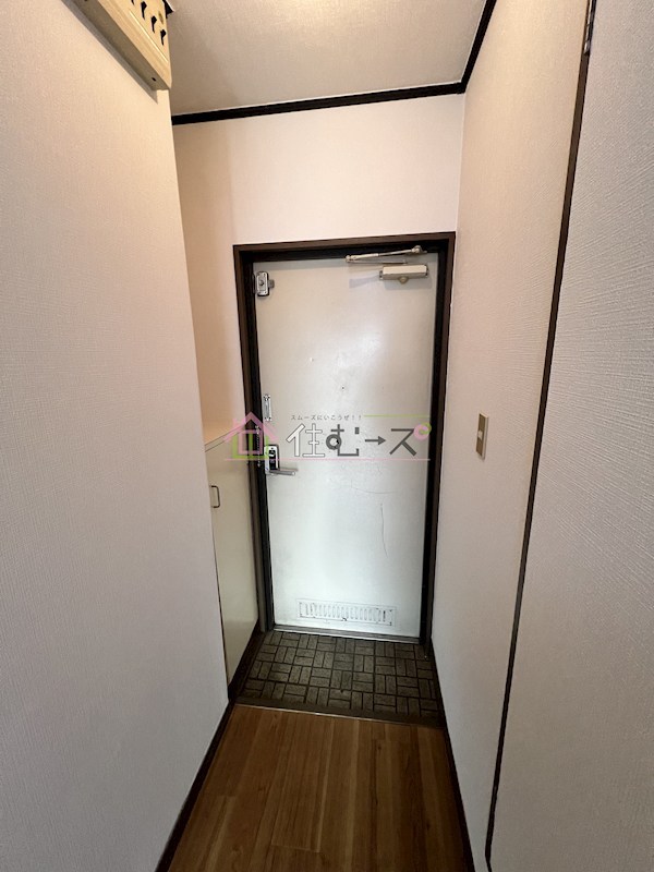 ピュアライフ福町 玄関