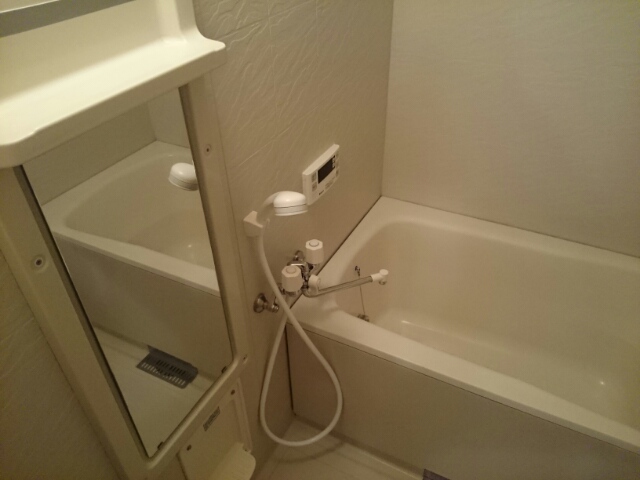 ボニ－トティエラ 風呂画像