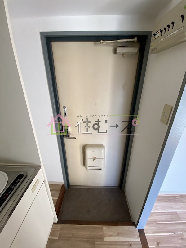 ベルメゾン相川 玄関