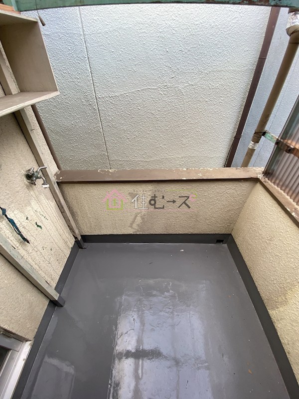 港区市岡3丁目戸建 ベランダ