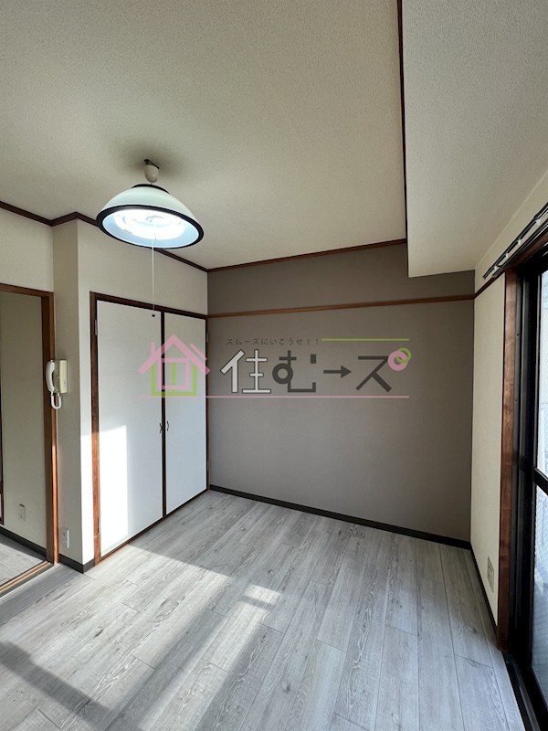 モアメゾンアオイ リビング