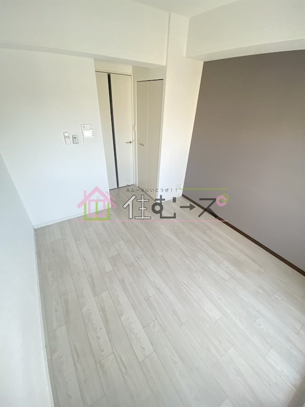 ｇｍ難波ウエストＤ.Ｃ.  リビング