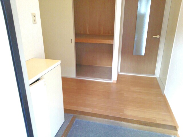 サンライズＡ 玄関