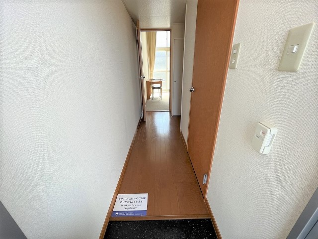 レオパレスグランデ泉Ｂ 玄関