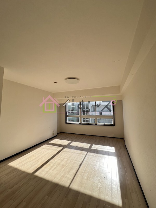 グロー東加賀屋 ベッドルーム