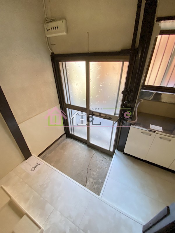 大阪市住吉区清水丘3丁目テラスハウス  玄関