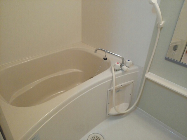 アイリィー　ビュー 風呂画像