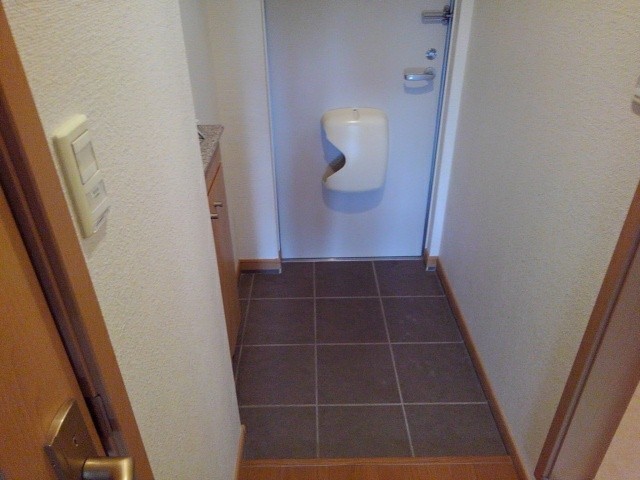 グラース・ジェルメ 玄関