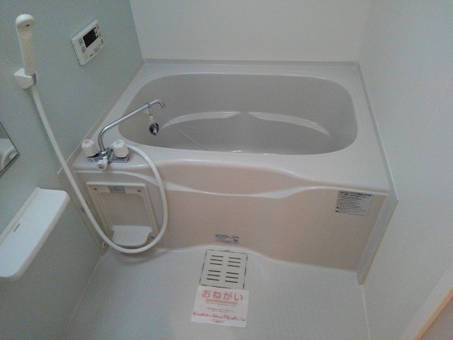 グラース・ジェルメ 風呂画像