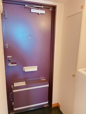 レオパレス鳴尾浜 玄関