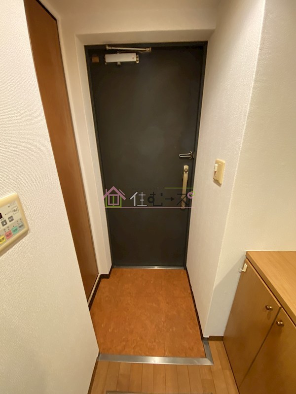 エステムコート梅田東アクアパレス 玄関