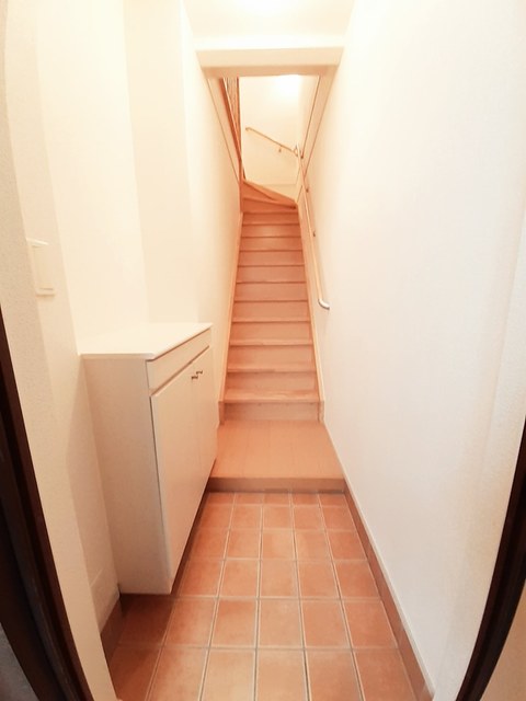 シーサイドナカノ 玄関