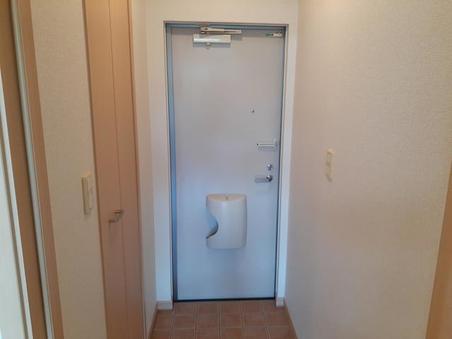 カレント　レジデンス 玄関