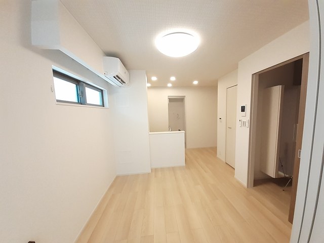 カーサ・ヴェルデ　梶 リビング