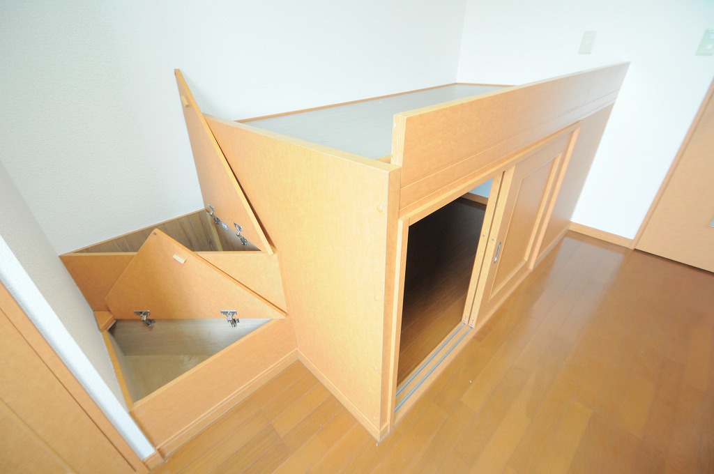 レオパレスはじめ その他5