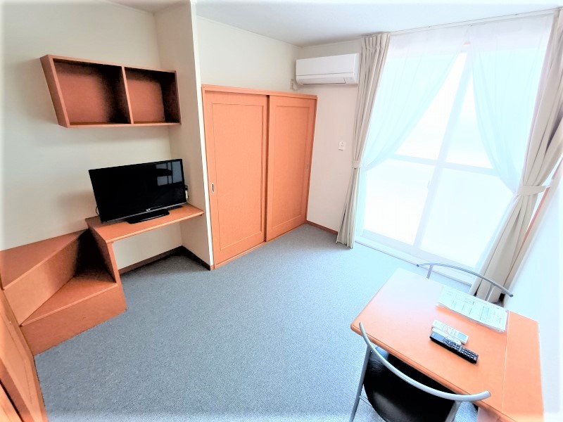 レオパレス愛 リビング