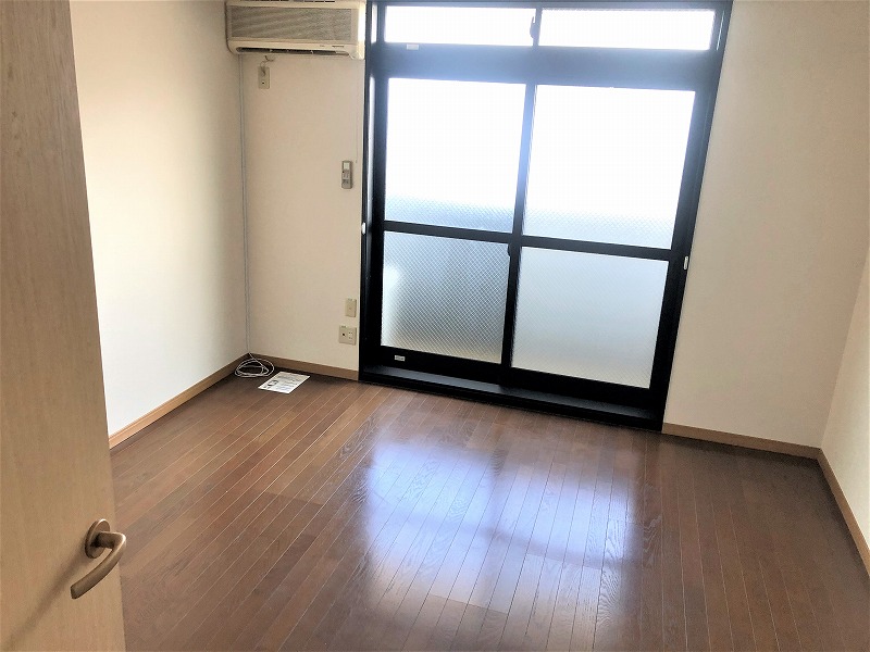 レオパレスヤマト リビング