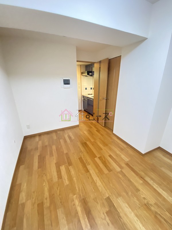 プレサンス難波OCAT前 リビング