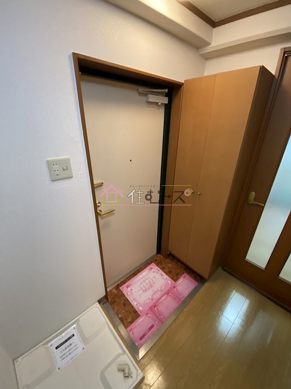 リブレステージ 玄関