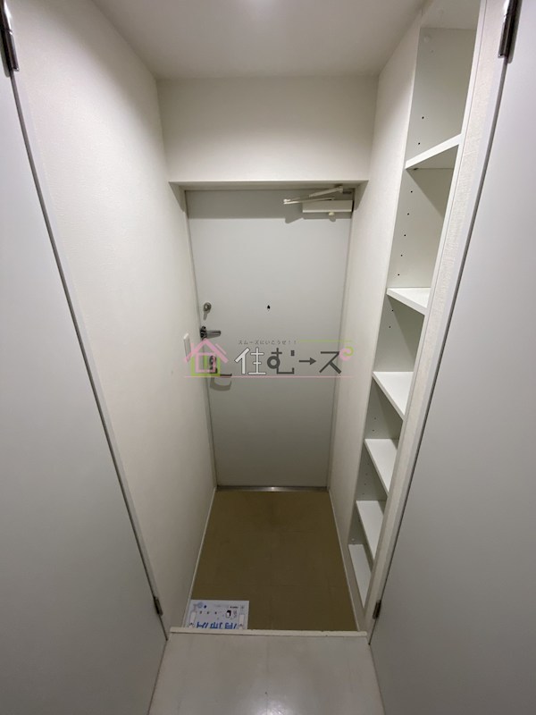 エスプレッソ難波Ⅱ 玄関