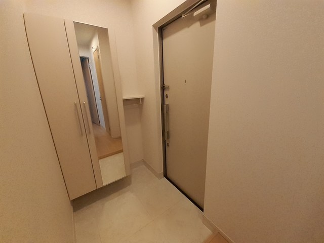 パインオーク　Ⅴ 玄関