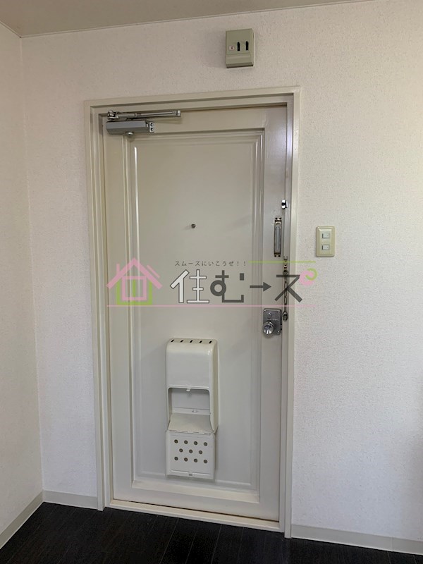 ラパンジール都島 玄関