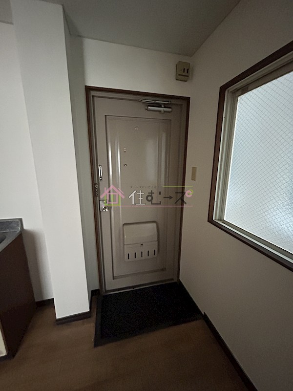 パークサイド平野A 玄関