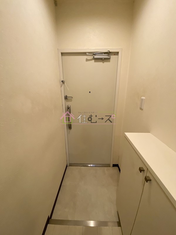 グランパシフィック天満橋 玄関