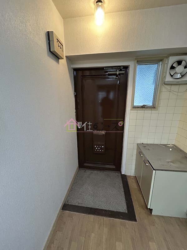 シャトー背戸口 玄関