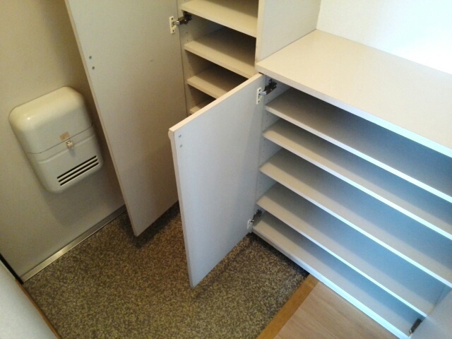 小阪西町Ⅲ番館 玄関