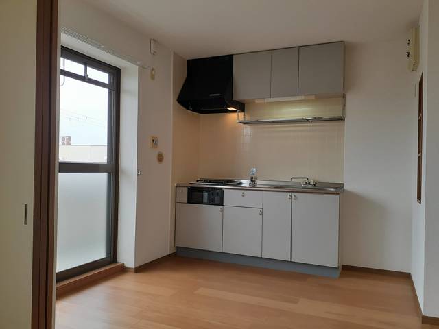 小阪西町Ⅲ番館 リビング