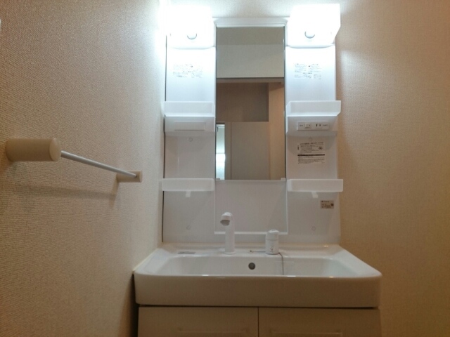 ヴェルデ　アッカ その他1