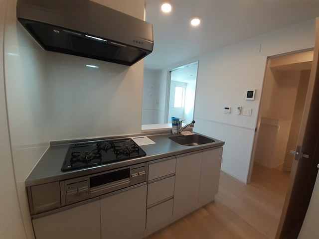 セレーノ大井 キッチン