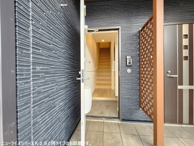 サンスーシィ 玄関