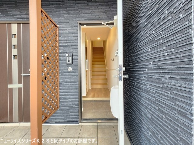 サンスーシィ 玄関