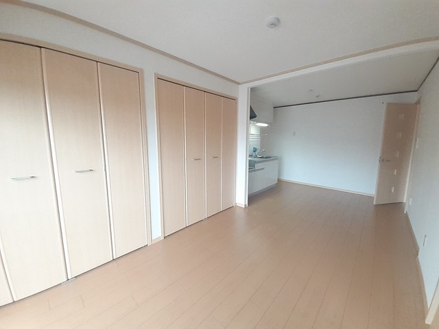 シャングリラ滝谷 リビング