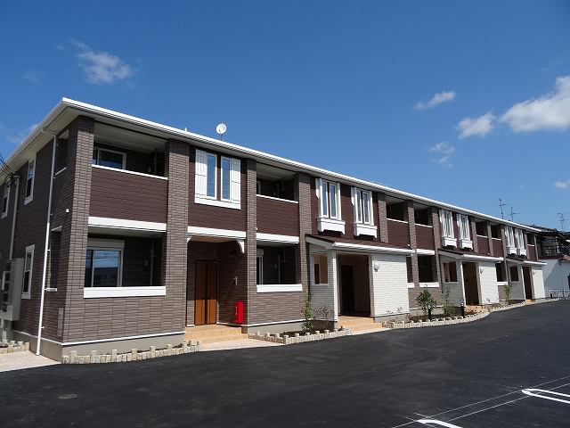 ガーデンフロント　槻 外観