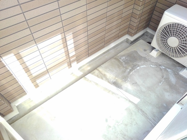 ガーデンフロント　槻 ベランダ