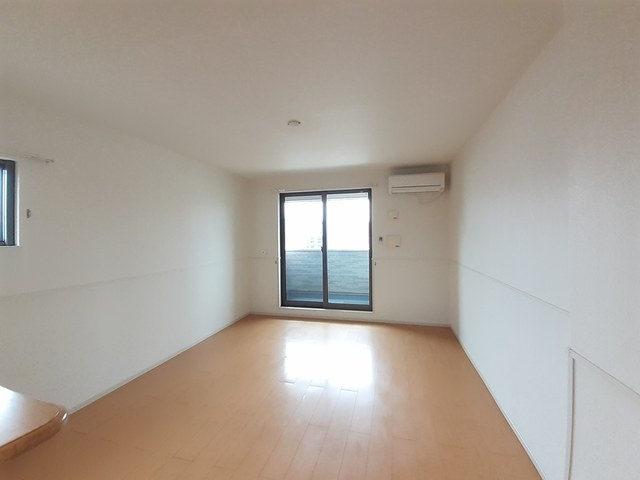 カームリー長洲本通 リビング