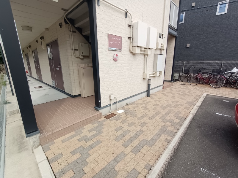 レオパレスセレンコート高井田 その他3