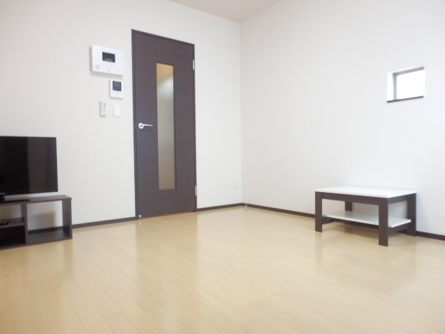 クレイノリンロー リビング