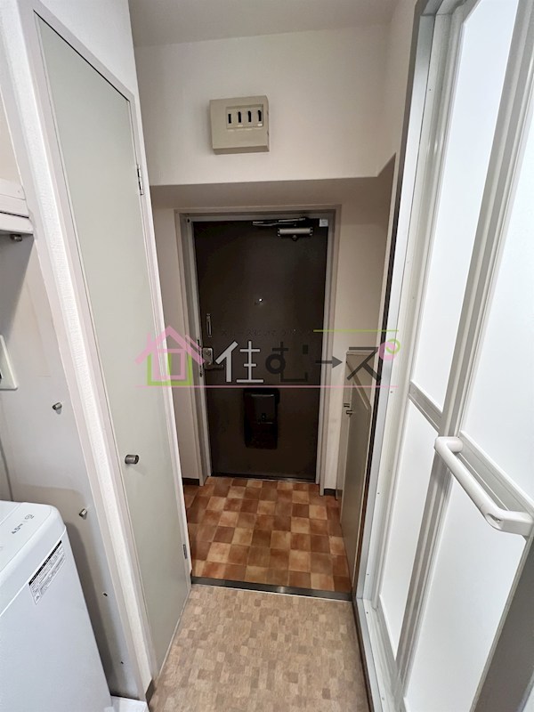 グランドムール玉造 玄関