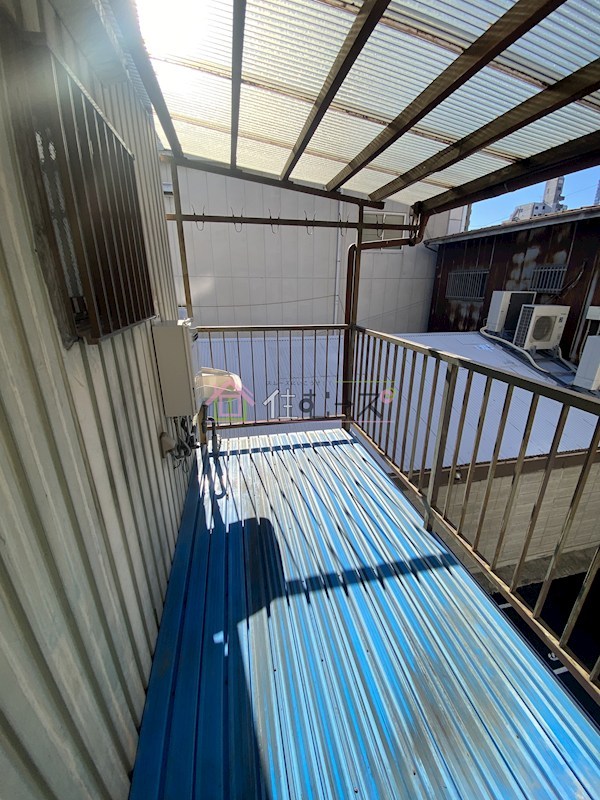 中道4丁目戸建 ベランダ