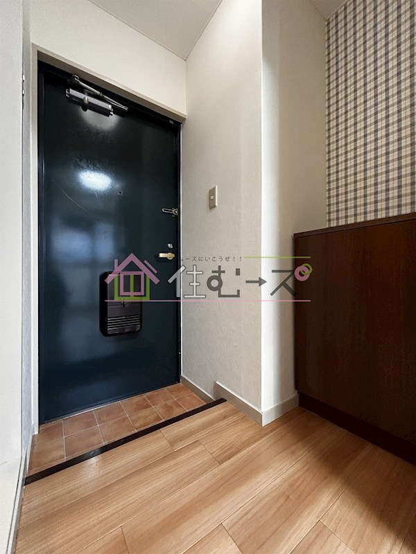 コスモレジデンス蒲生 玄関